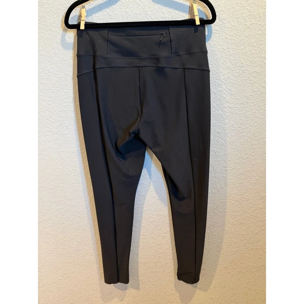 Athleta Stellar Tight Black Zip Pocket Workout Leggings‎ Women's Size M